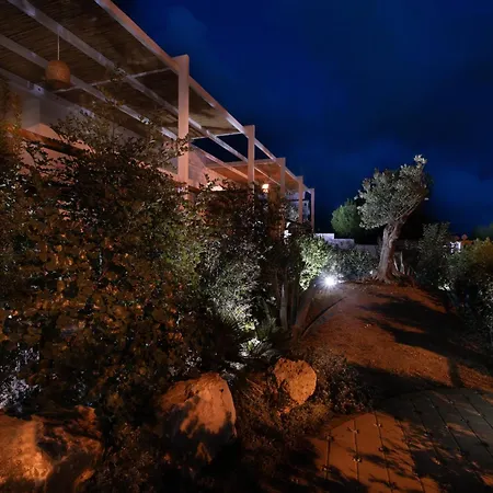 Baia Delle Agavi Villa *