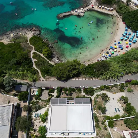 Baia Delle Agavi Villa